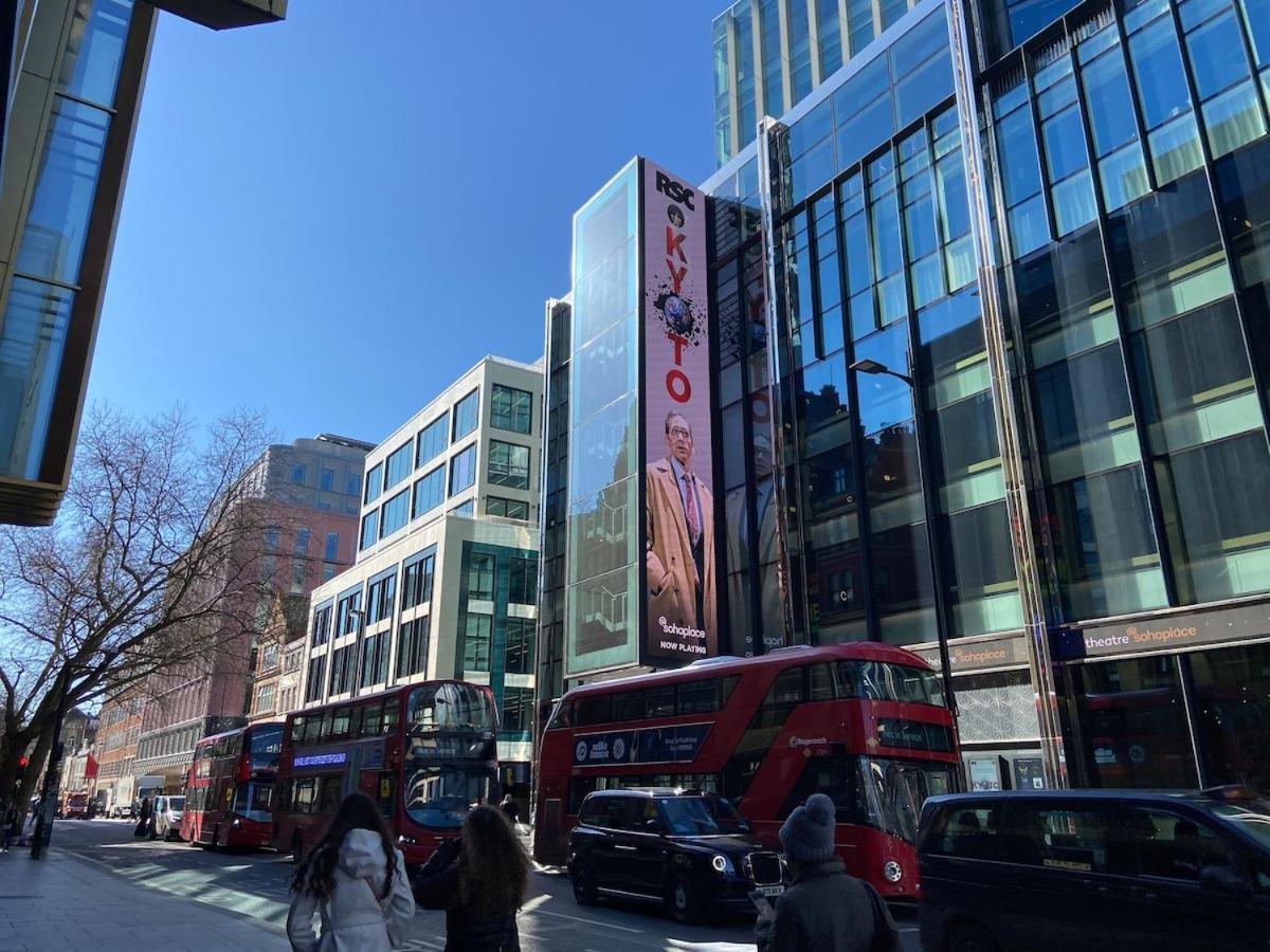 Lovely 2 Bed Flat In Soho! London Eksteriør bilde