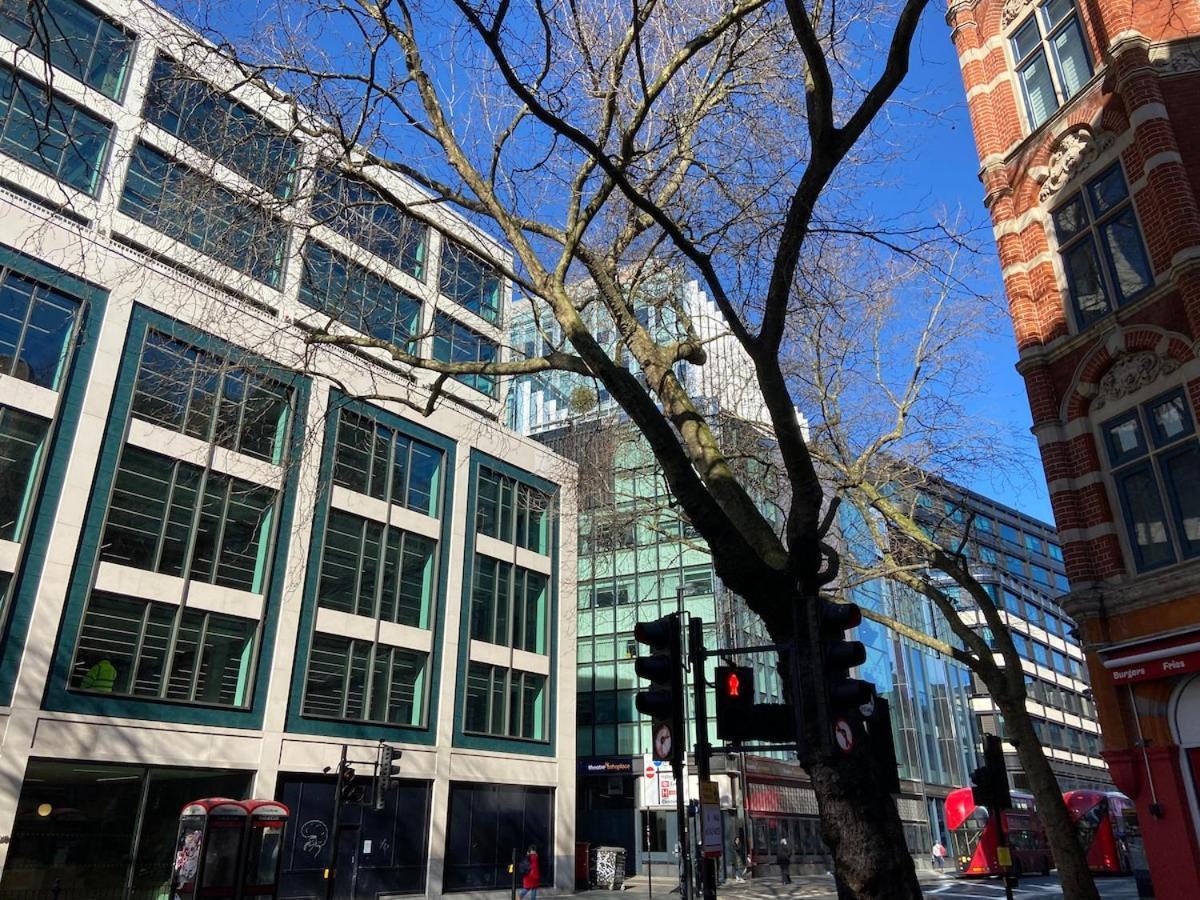 Lovely 2 Bed Flat In Soho! London Eksteriør bilde